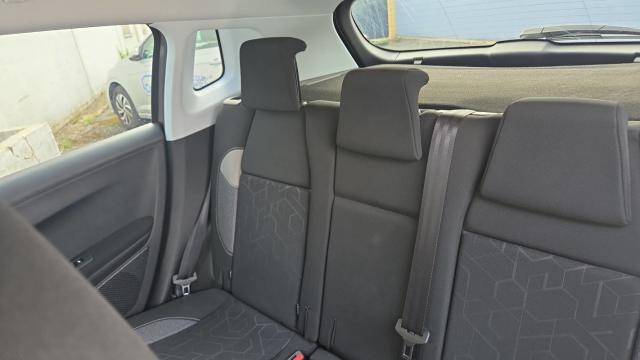 Peugeot 2008 image 1