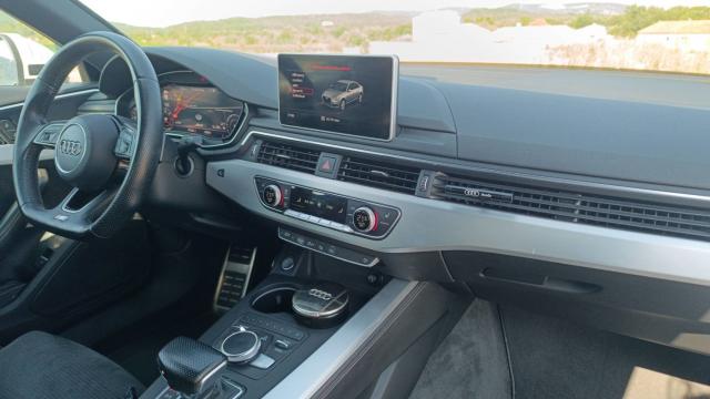 Audi A4 image 8