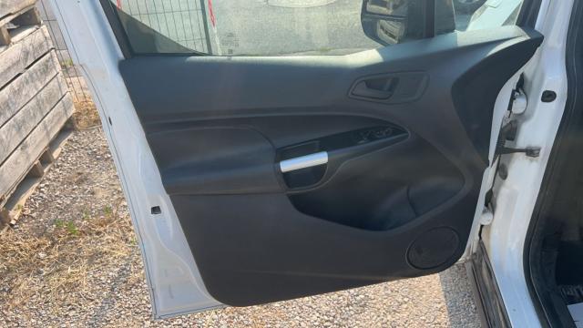 Ford Transit Connect image 5