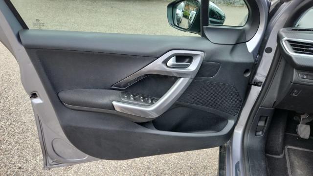 Peugeot 2008 image 4