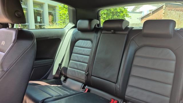 Volkswagen Golf image 4