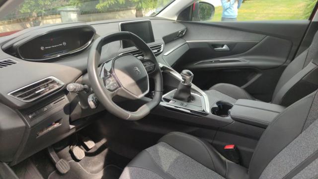 Peugeot 3008 image 8