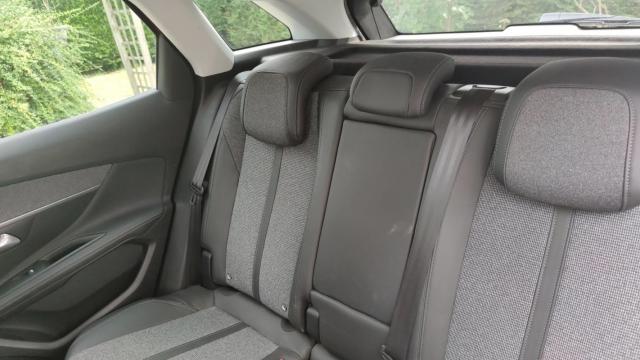 Peugeot 3008 image 9