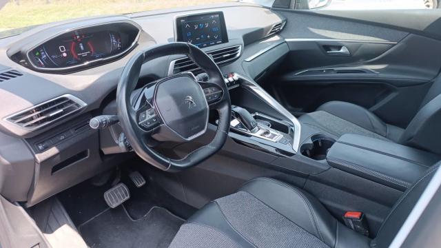 Peugeot 5008 image 8