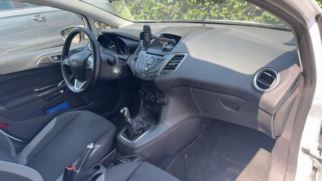 Ford Fiesta image 8