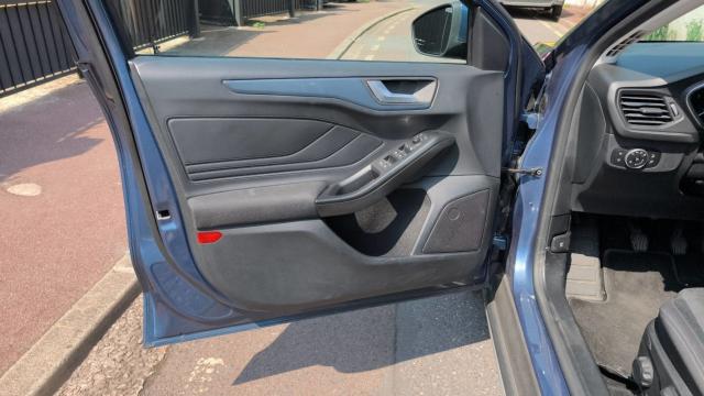 Ford Focus image 4