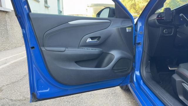 Opel Corsa image 8