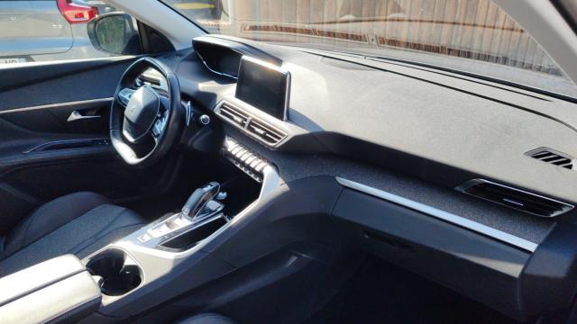 Peugeot 3008 image 4