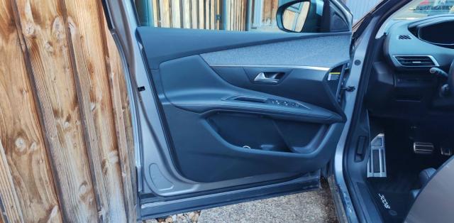 Peugeot 3008 image 6