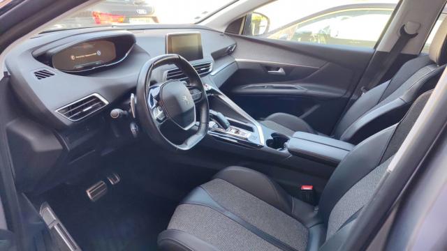 Peugeot 3008 image 3
