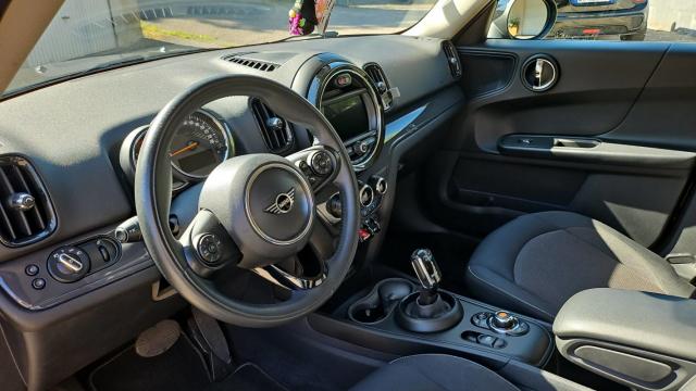 Mini Countryman image 3