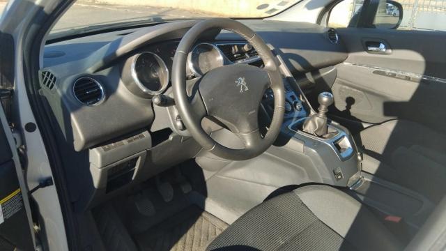 Peugeot 5008 image 5
