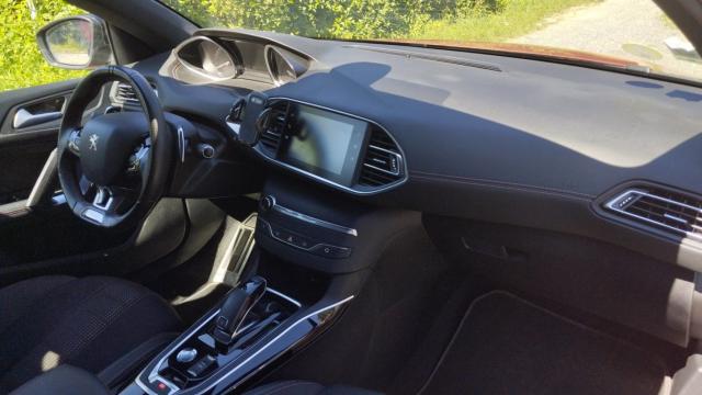 Peugeot 308 image 3