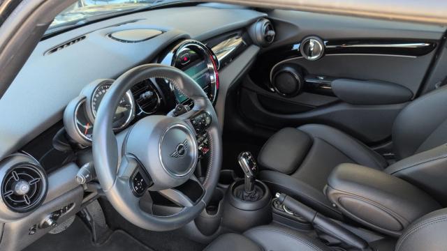 Mini Cooper S image 7