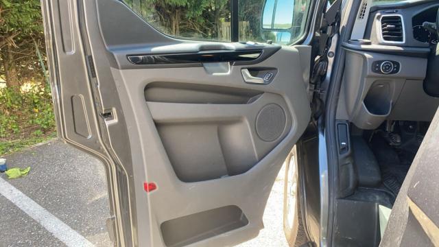 Ford Transit Custom Fourgon image 4