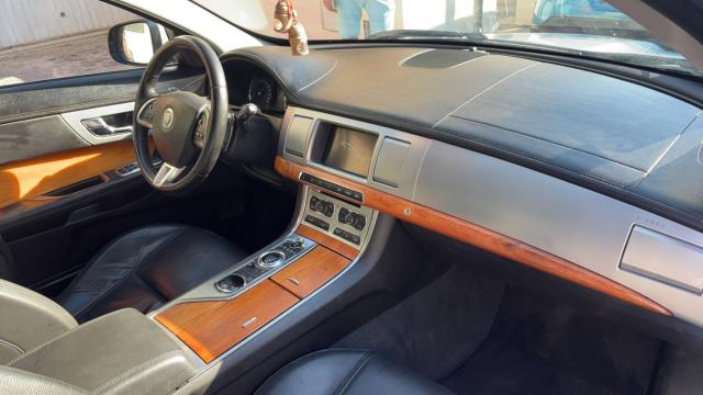 Jaguar Xf image 5