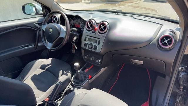 Alfa Romeo Mito image 3