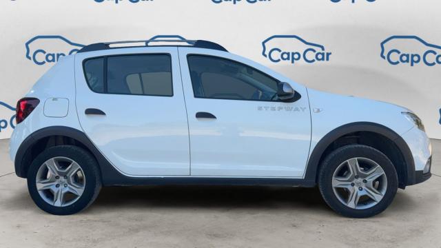 Dacia Sandero image 9