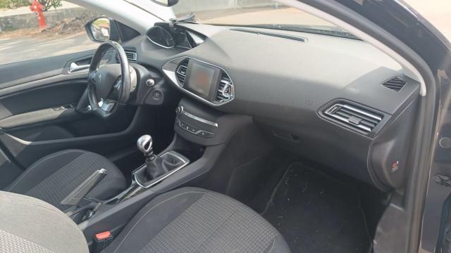 Peugeot 308 Sw image 2
