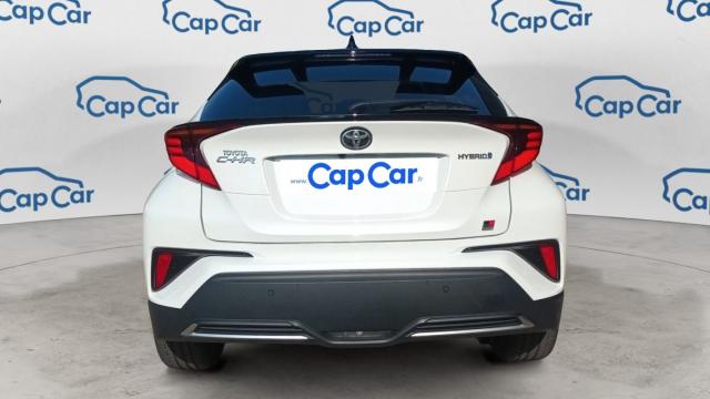 Toyota C-Hr image 6
