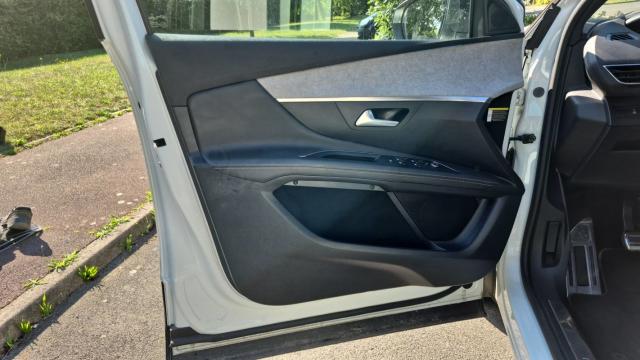 Peugeot 3008 image 6