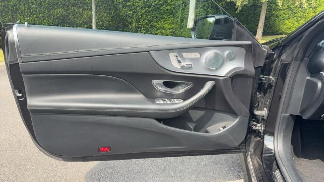 Mercedes Benz Classe E Coupe image 8