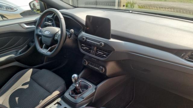 Ford Focus image 1