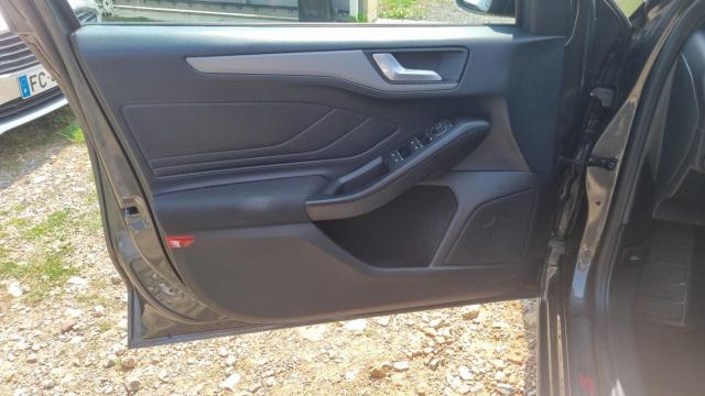 Ford Focus image 5