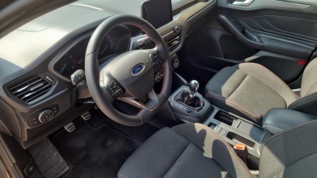 Ford Focus image 2