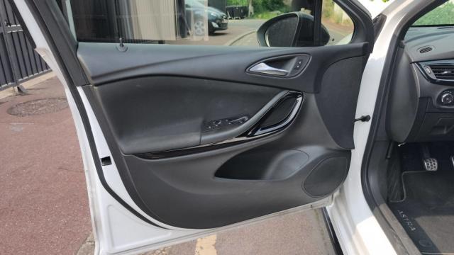 Opel Astra image 3