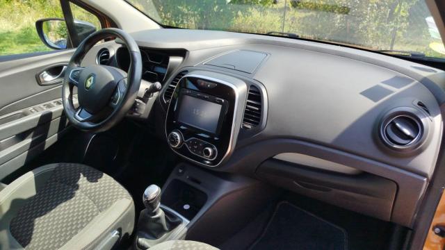 Renault Captur image 8