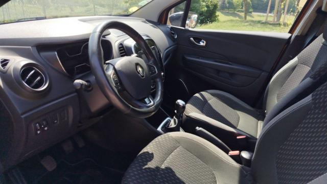 Renault Captur image 1