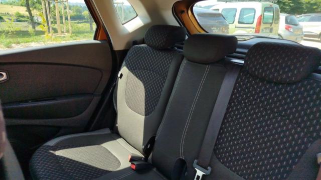Renault Captur image 2