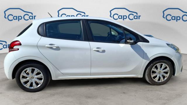 Peugeot 208 image 9