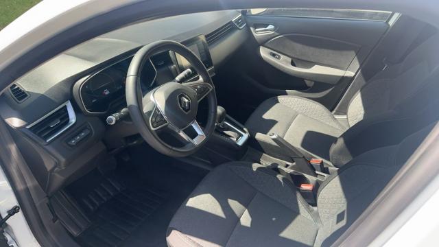 Renault Clio image 9