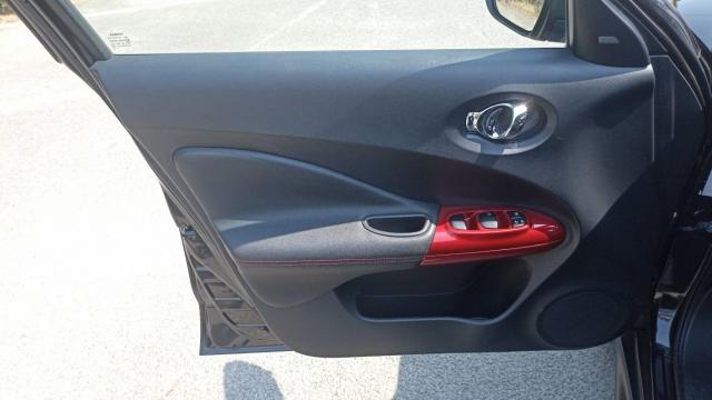 Nissan Juke image 8