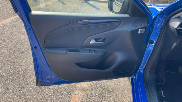 Opel Corsa image 9