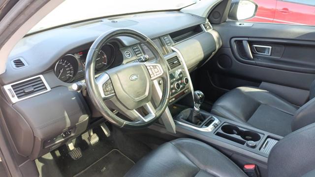 Land Rover Discovery Sport image 4
