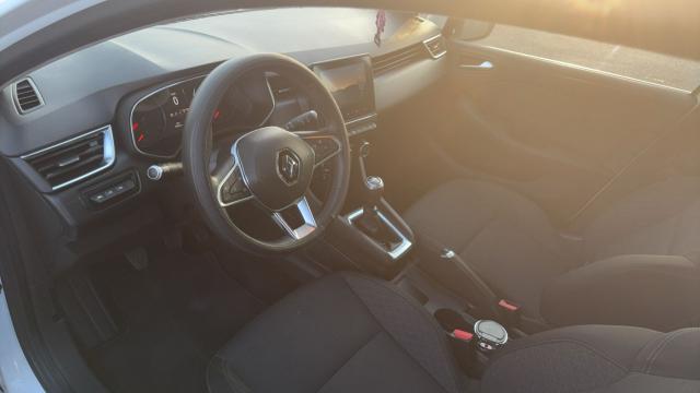 Renault Clio image 4