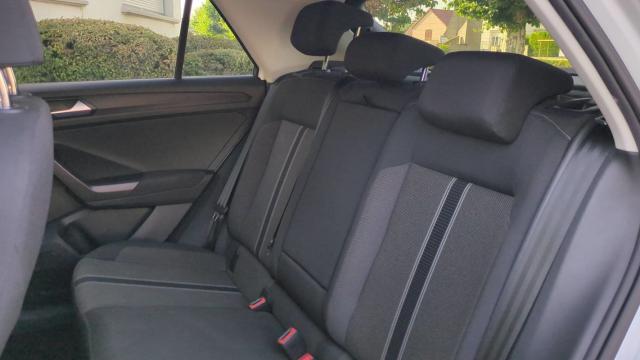 Volkswagen T-Roc image 8