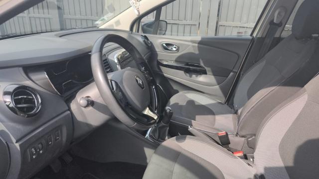 Renault Captur image 9