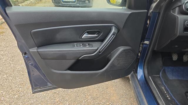 Dacia Duster image 1