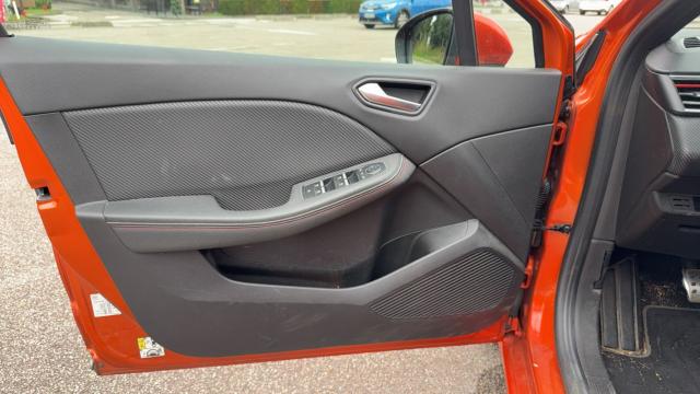 Renault Clio image 4