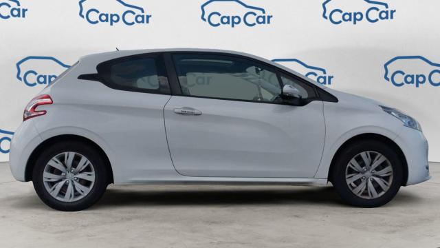 Peugeot 208 image 9