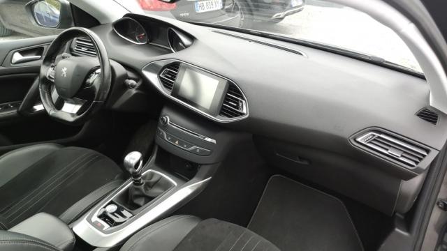 Peugeot 308 image 5