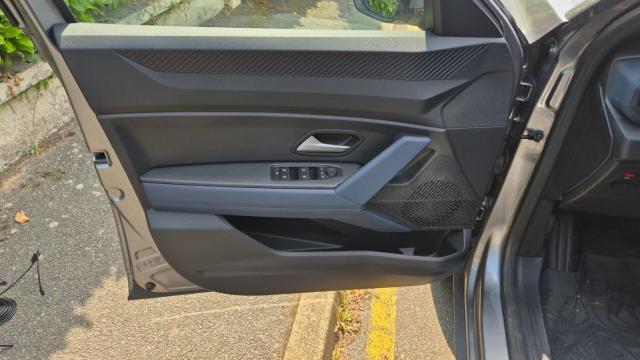 Dacia Duster image 8