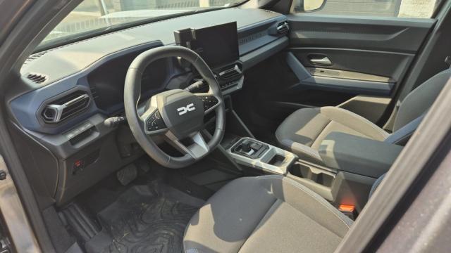 Dacia Duster image 4