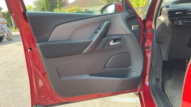 Citroen Grand C4 Spacetourer image 6