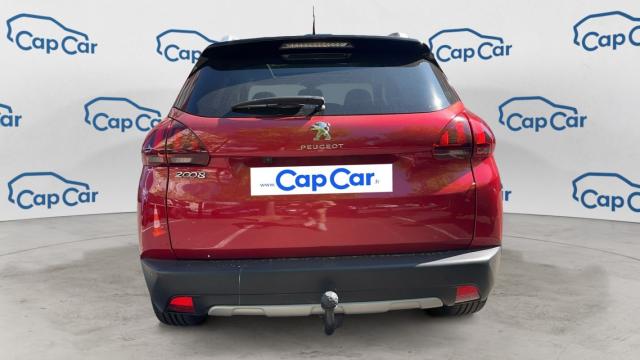 Peugeot 2008 image 2