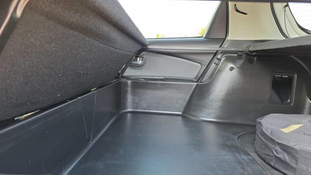 Toyota Yaris image 9
